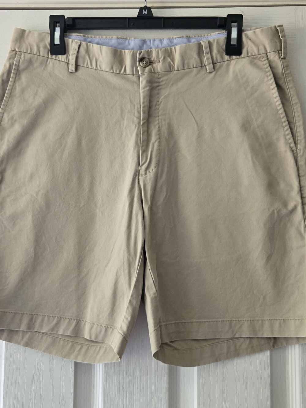 Peter Millar Men's Tan Flat Front Shorts Size 34
